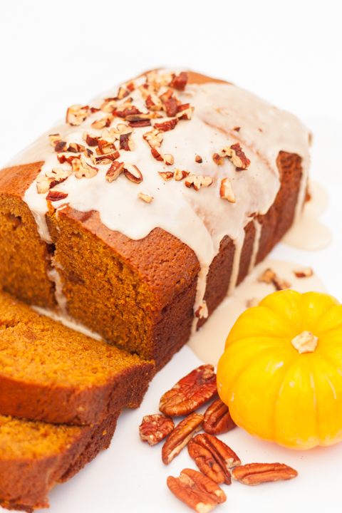 pumpkin-bread-with-maple-walnut-glaze-5.jpg