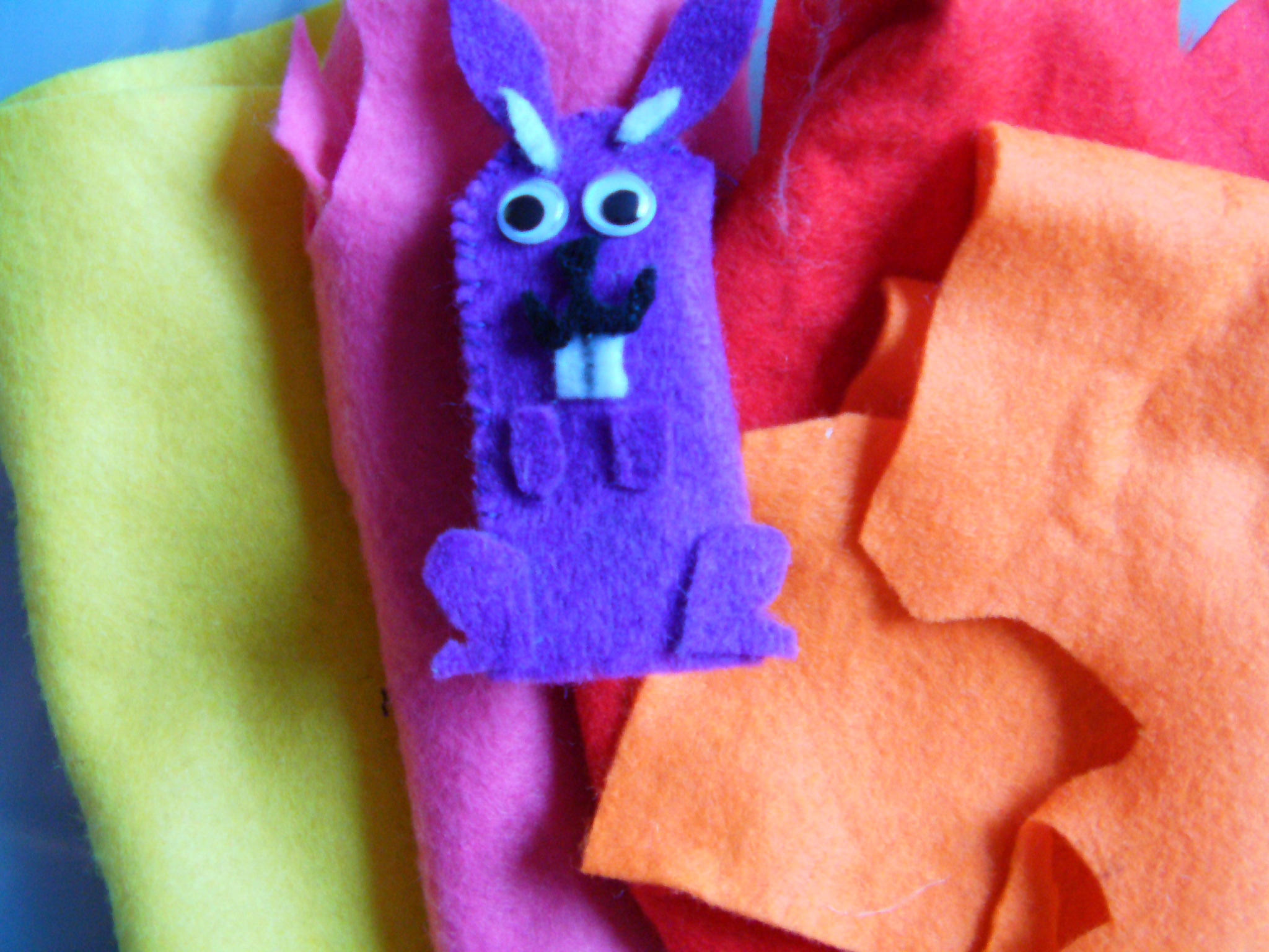 rabbit finger puppet 081.JPG