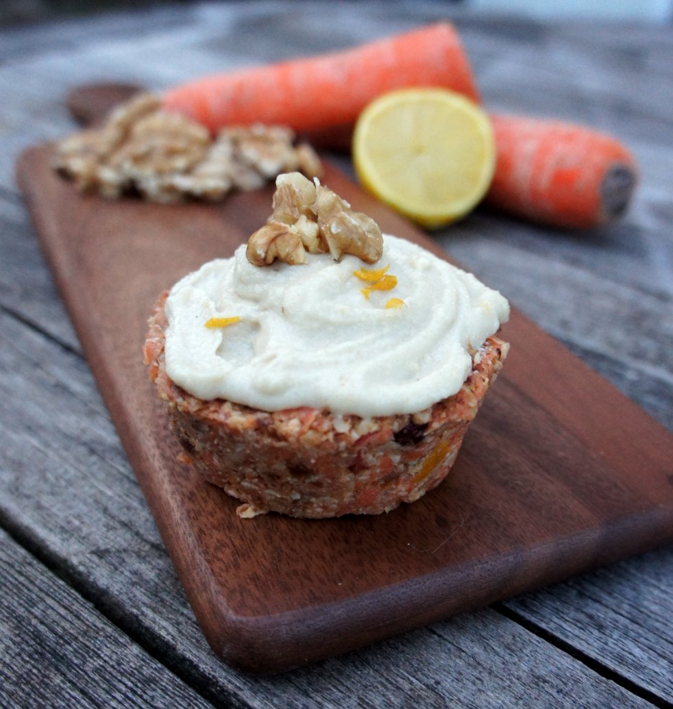 raw  carrot cake1.jpg