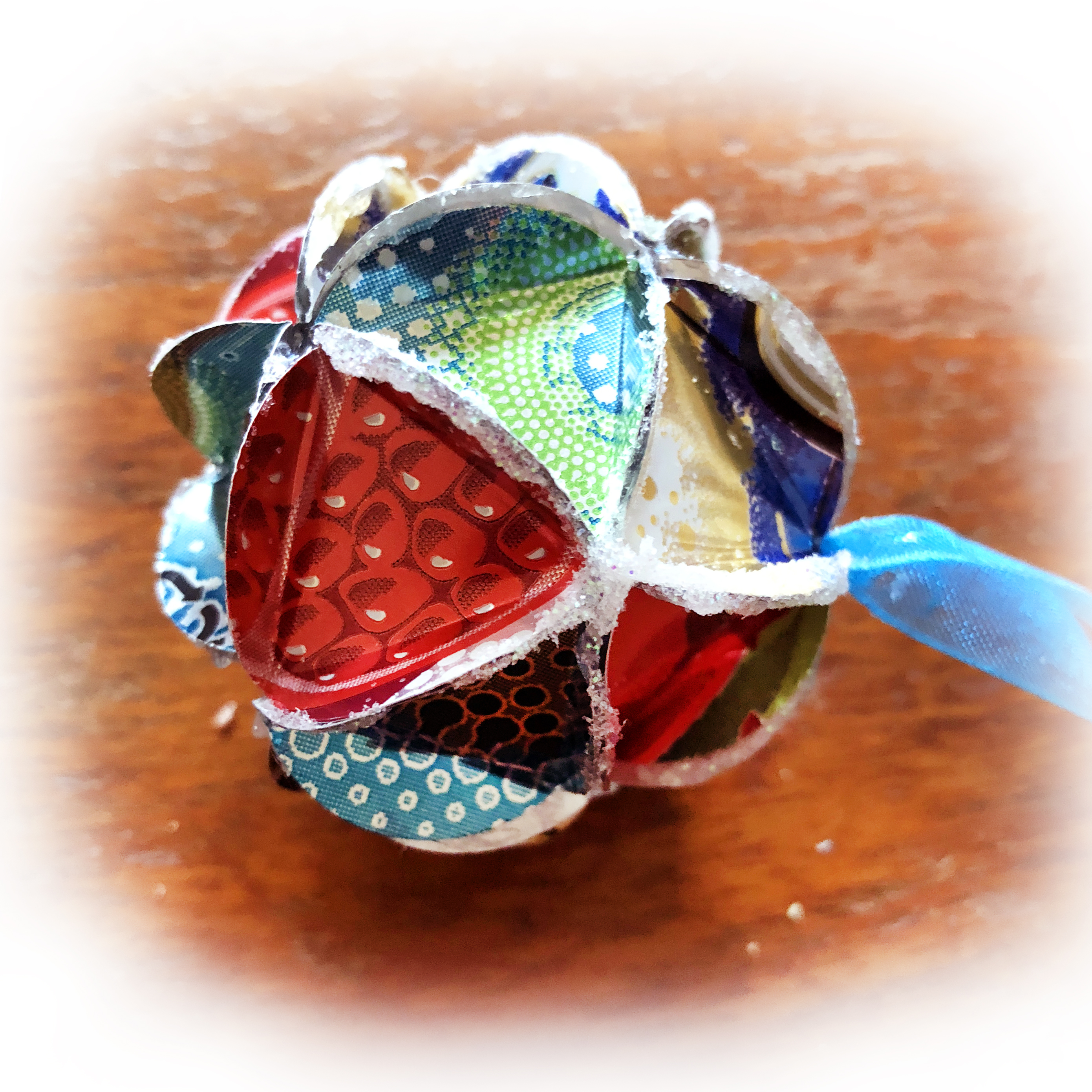 recycled ornament 4.jpg