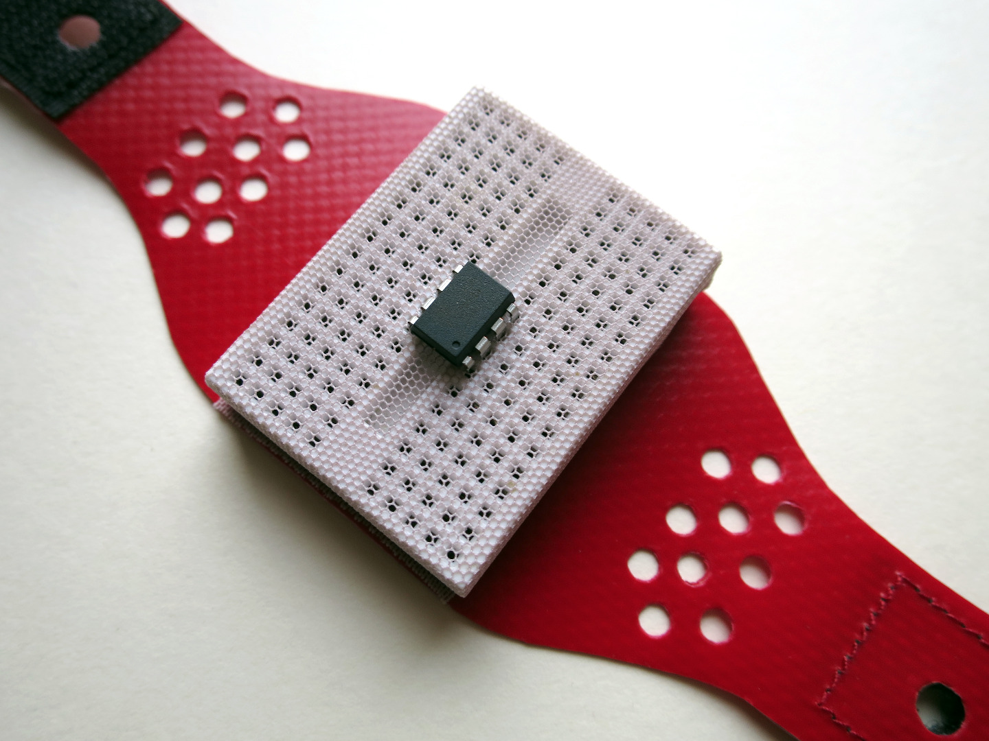 red-breadboard-pincushion-bracelet_18275238841_o.jpg