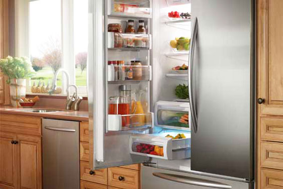 refrigerator-stainless-french-door-kitchenaid_6f5d3224f560e29876c201a14c2a82c0_3x2.jpg