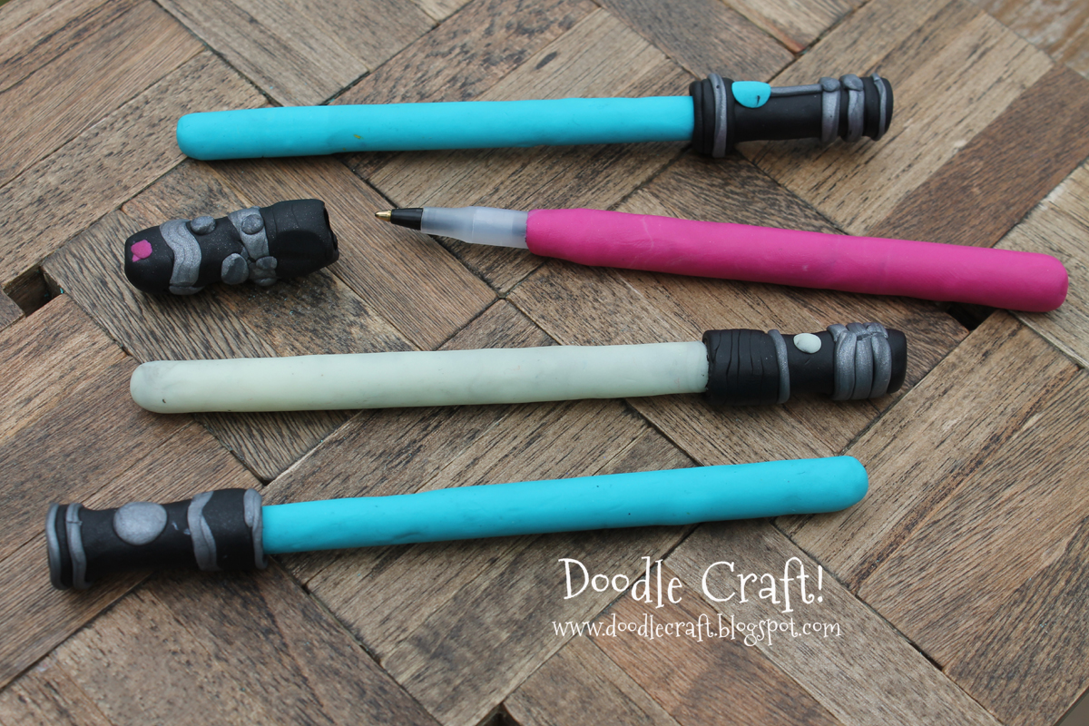 removable hilt lightsaber pens.jpg