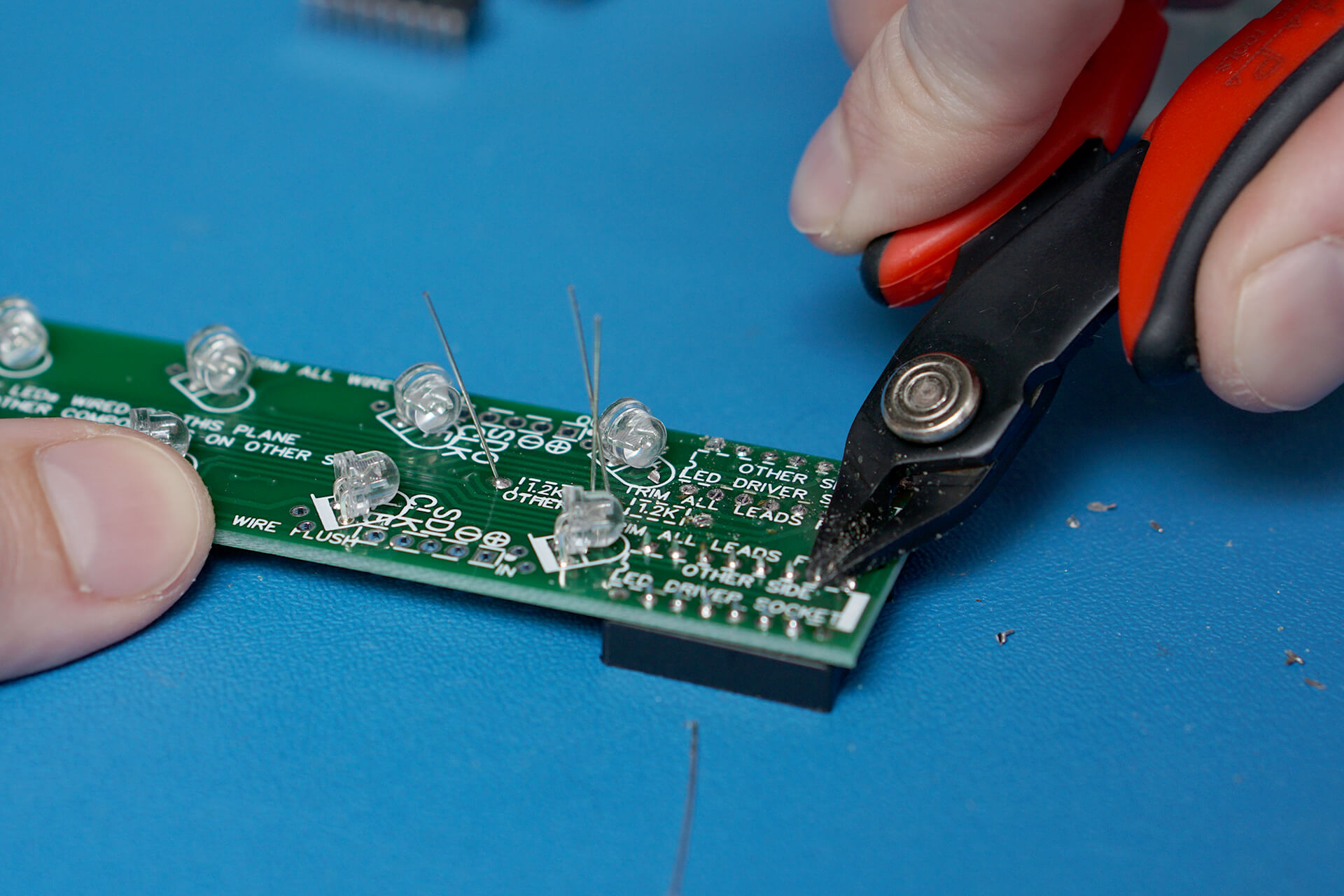 round-counter_electronics_07-trimming.jpg