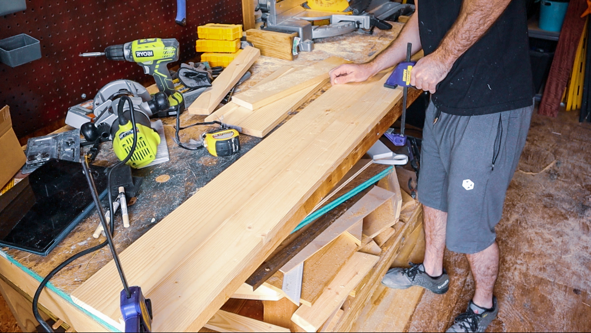 router guide board floating shelf diy.jpg