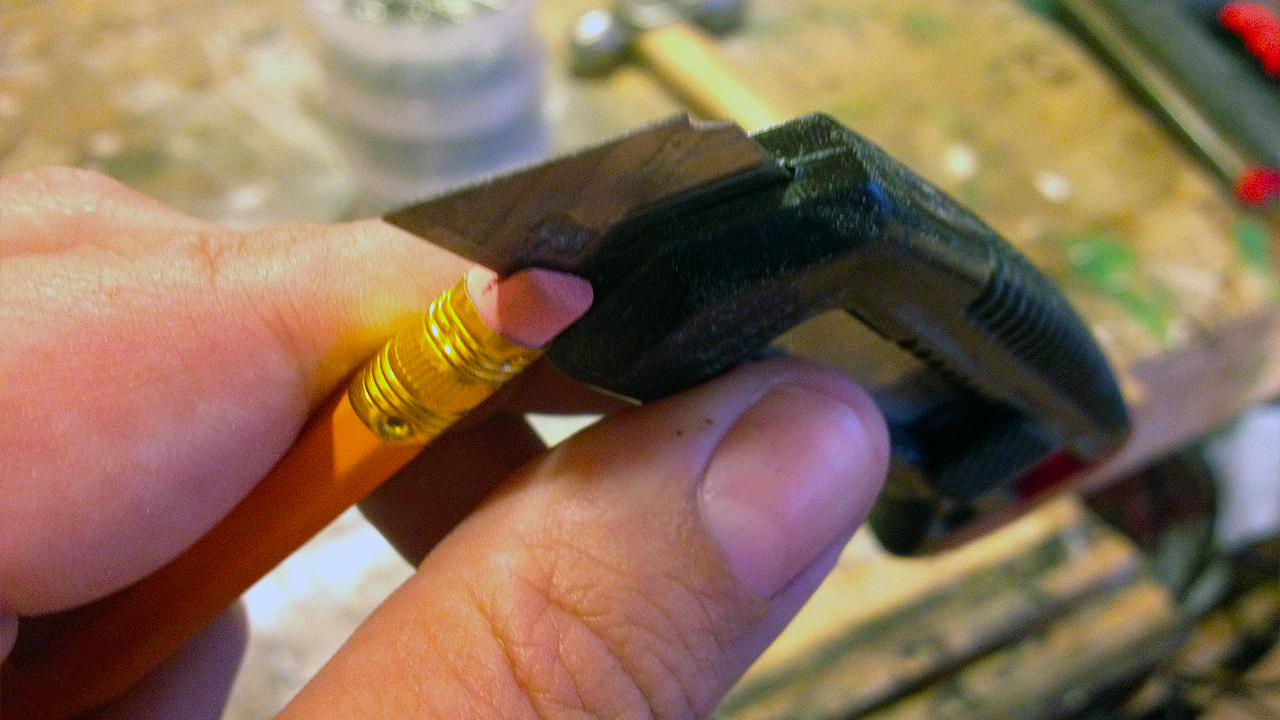 safe-hammer-nail-pencil-hack.jpg