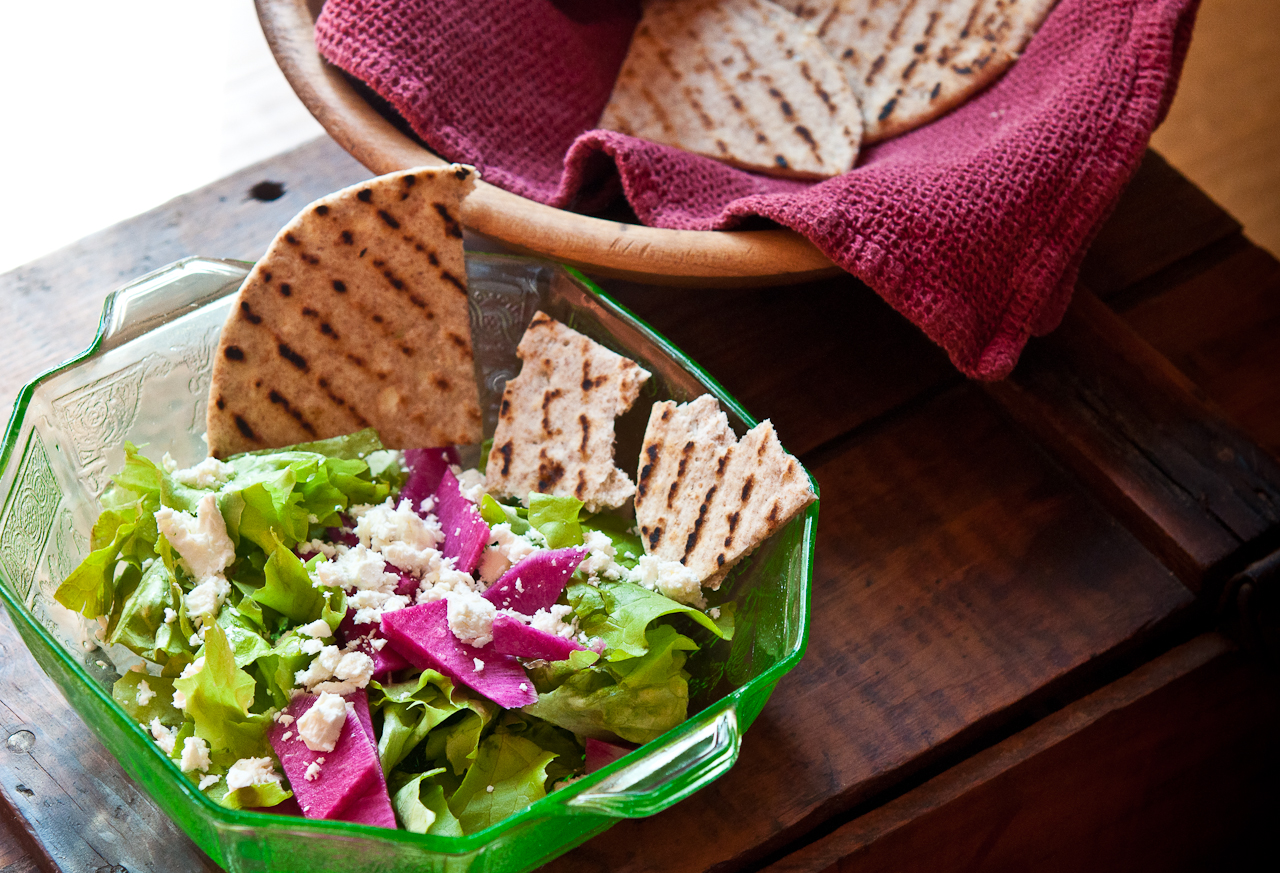 salad and bread-3154.jpg