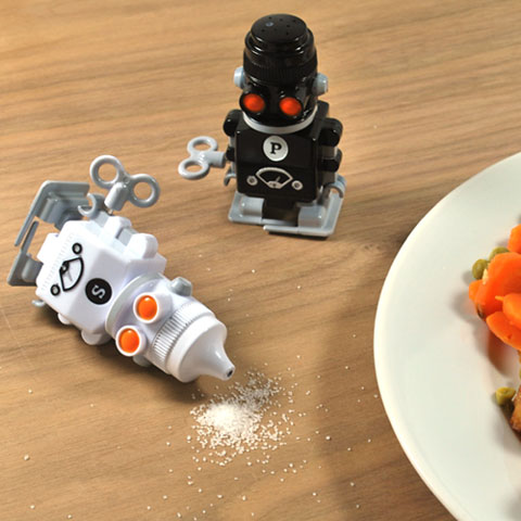 salt-pepper-robots.jpg