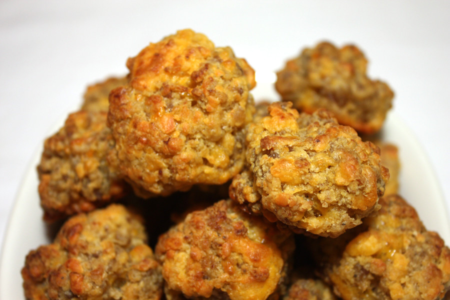 sausageBalls_16 (1).jpg