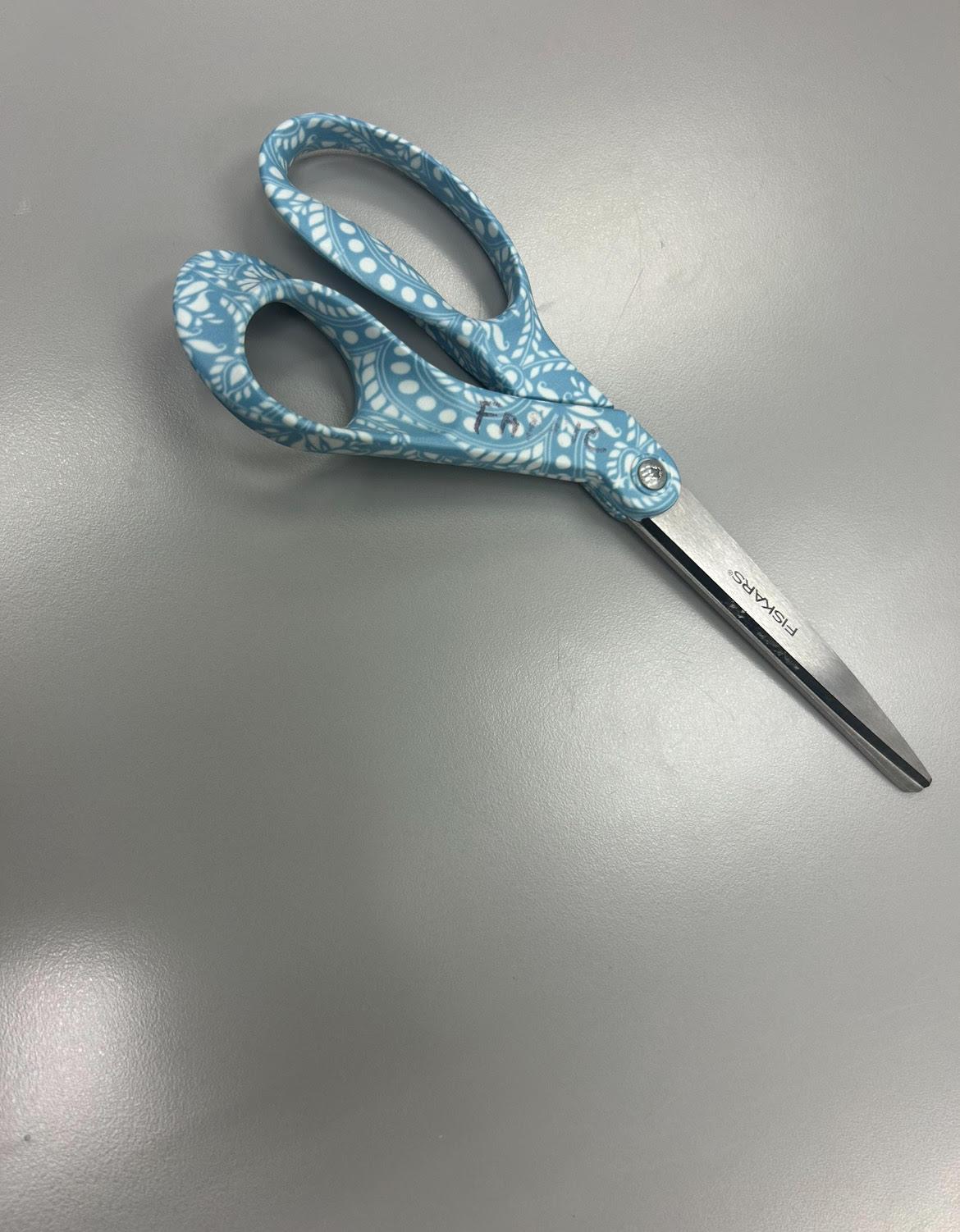 scissors.jpg