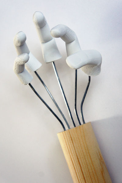 scratcher03.jpg