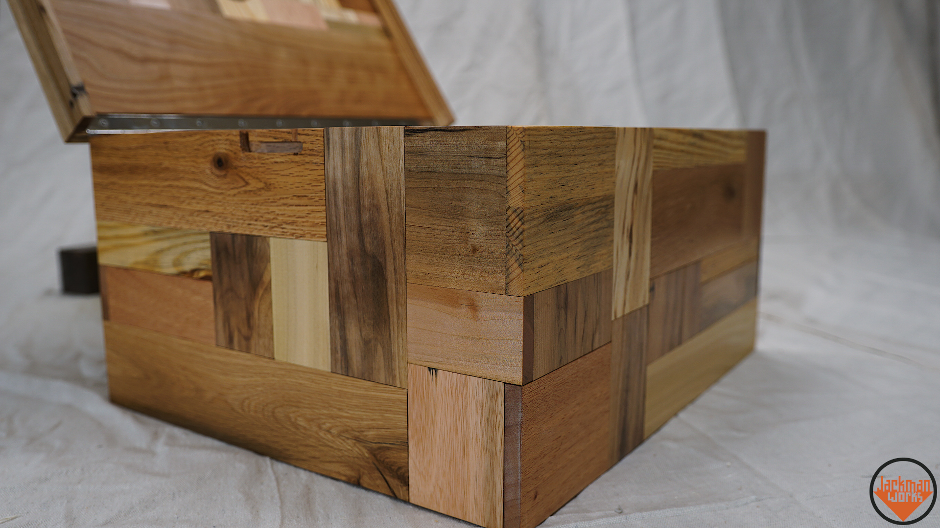 secret compartment pallet wood shoe box 51.jpg