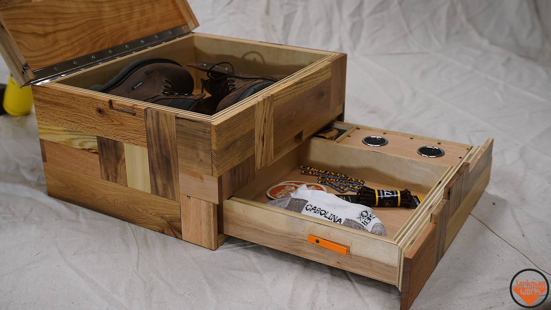 secret compartment pallet wood shoe box 54.jpg