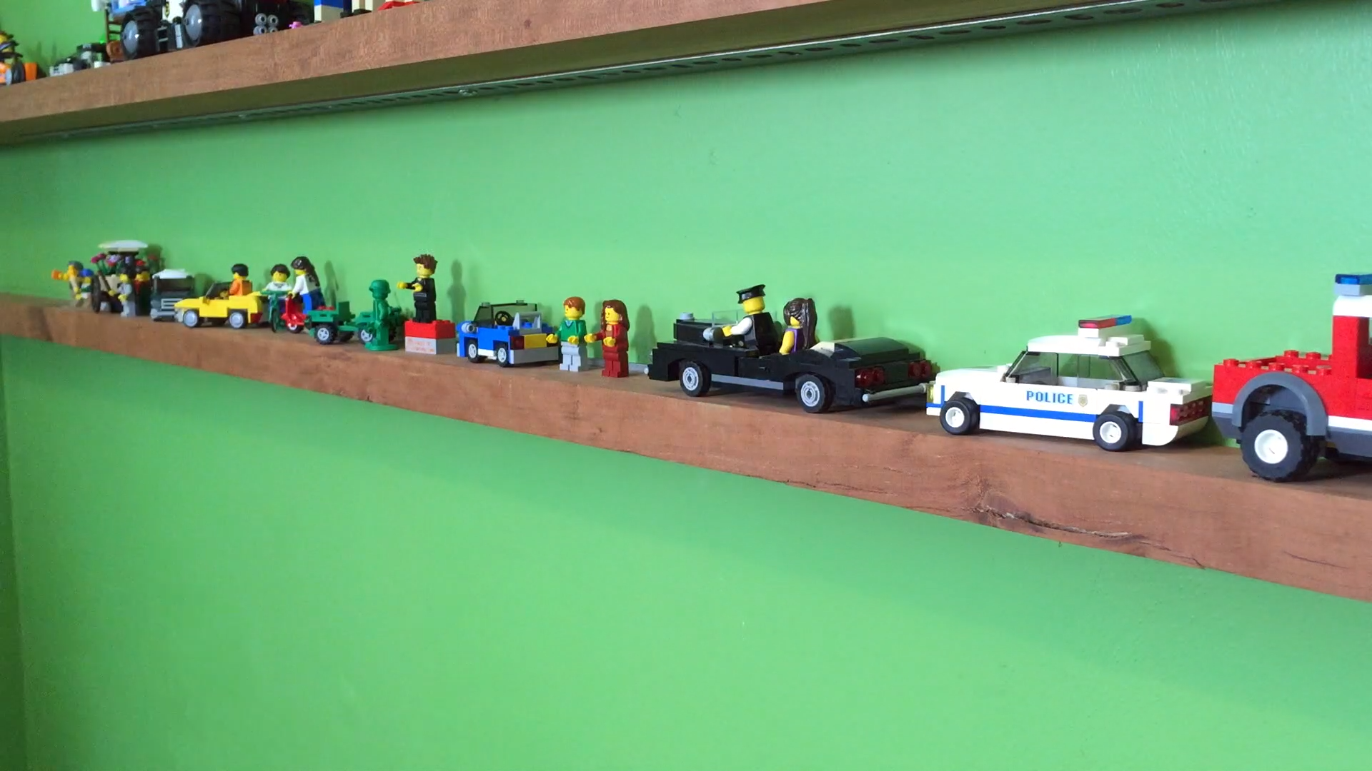 shelf-lego-14-mdp.png