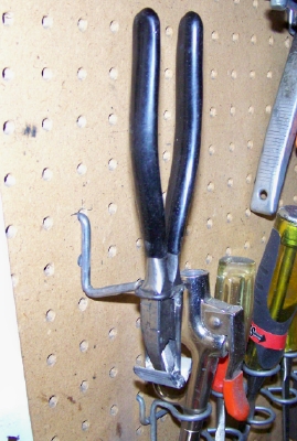 side cutter in holder 2.jpg