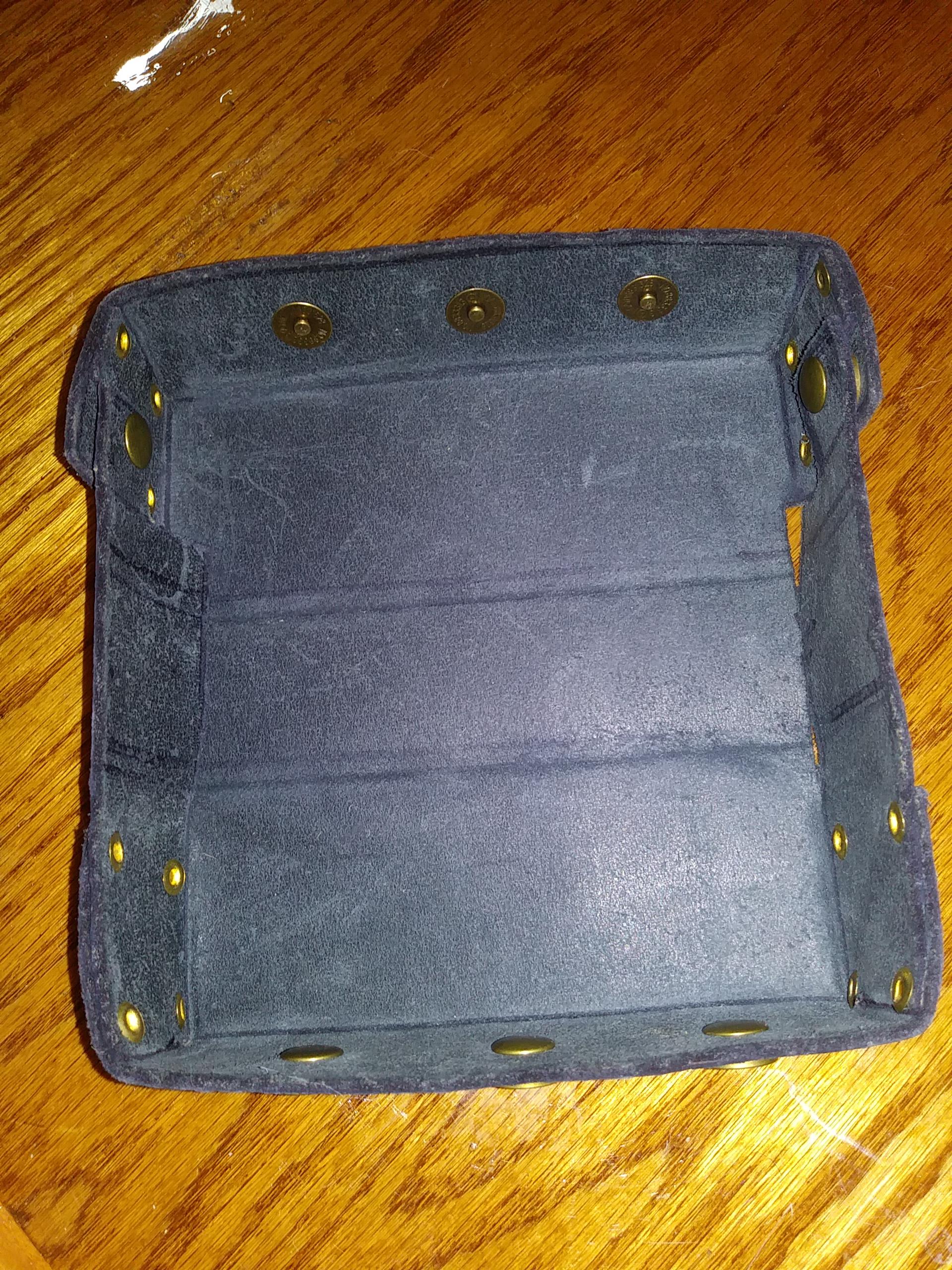 simple storage tray closed.jpg