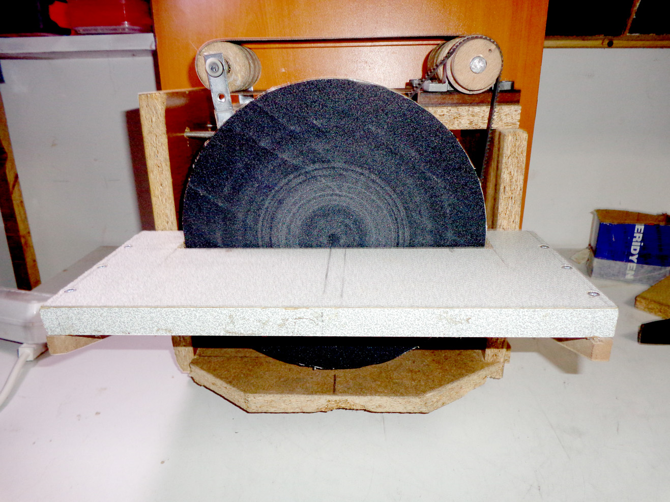 sinan keskin-disc sander (5).JPG