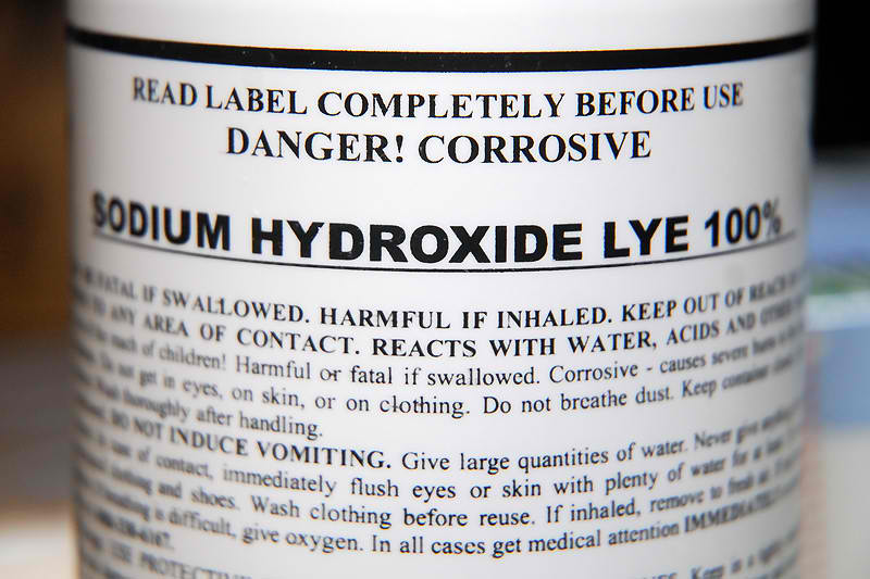 sodiumhydroxide.jpg