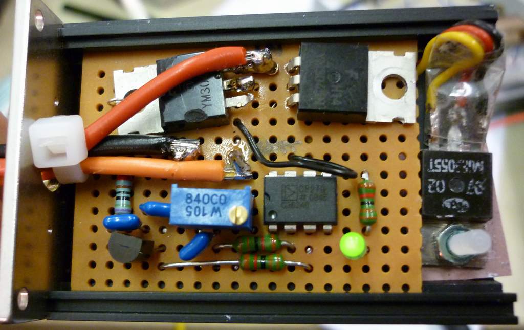 solar charge regulator assembled.JPG