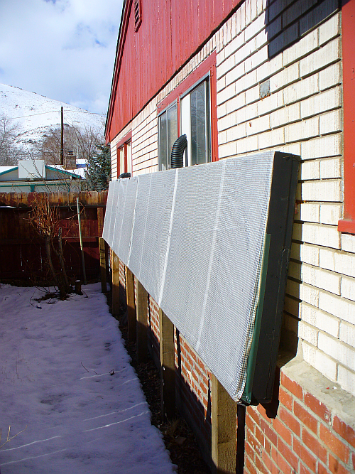 solar-air-boxes-in-snow-500px.png