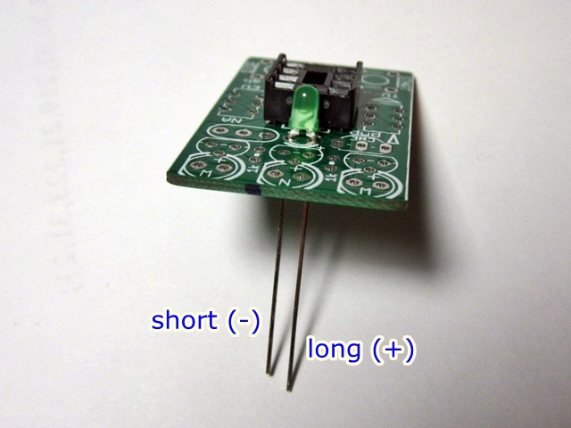 soldering indicator LED of TV-B-Gone_JeonLab.JPG