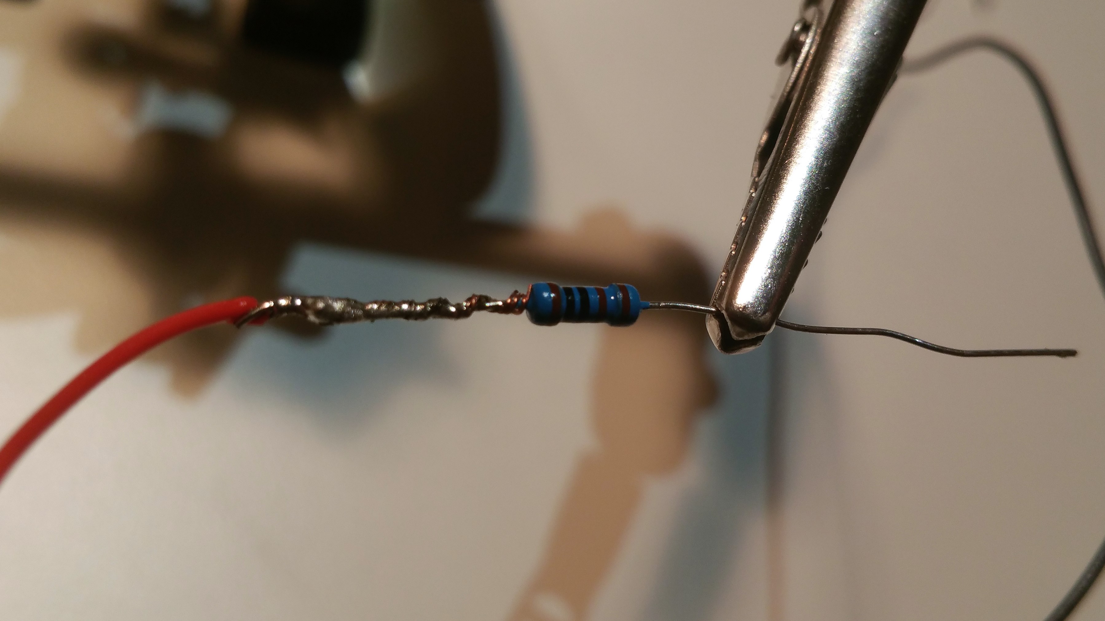 soldering resistor.jpg