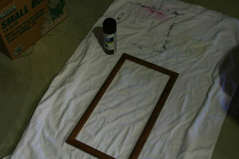 spray painting frame (step 1).jpg