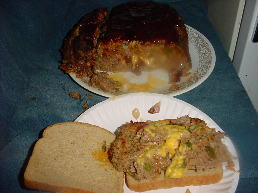 ssausage and beef meatloaf 001 (2).jpg