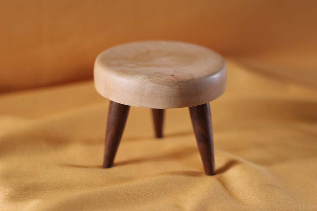 stool 065.jpg