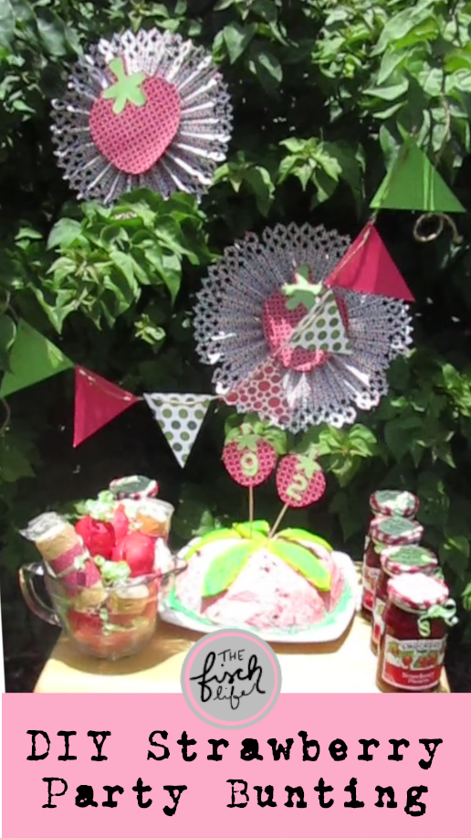 strawberry-bunting-diy-title.png