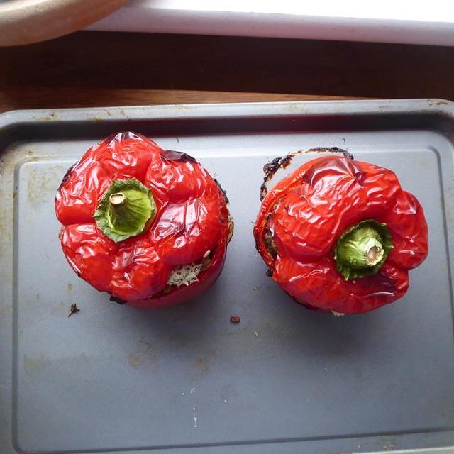 stuffed red peppers add lids.JPG