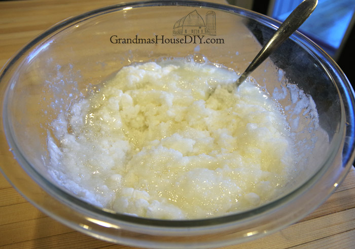 sugar-salt-body-scrub-recipe-diy.jpg