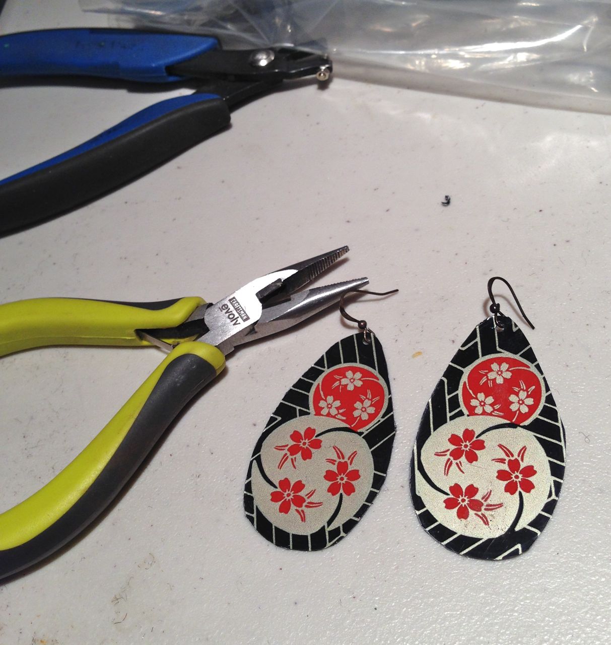 sushi8Earwires.jpg