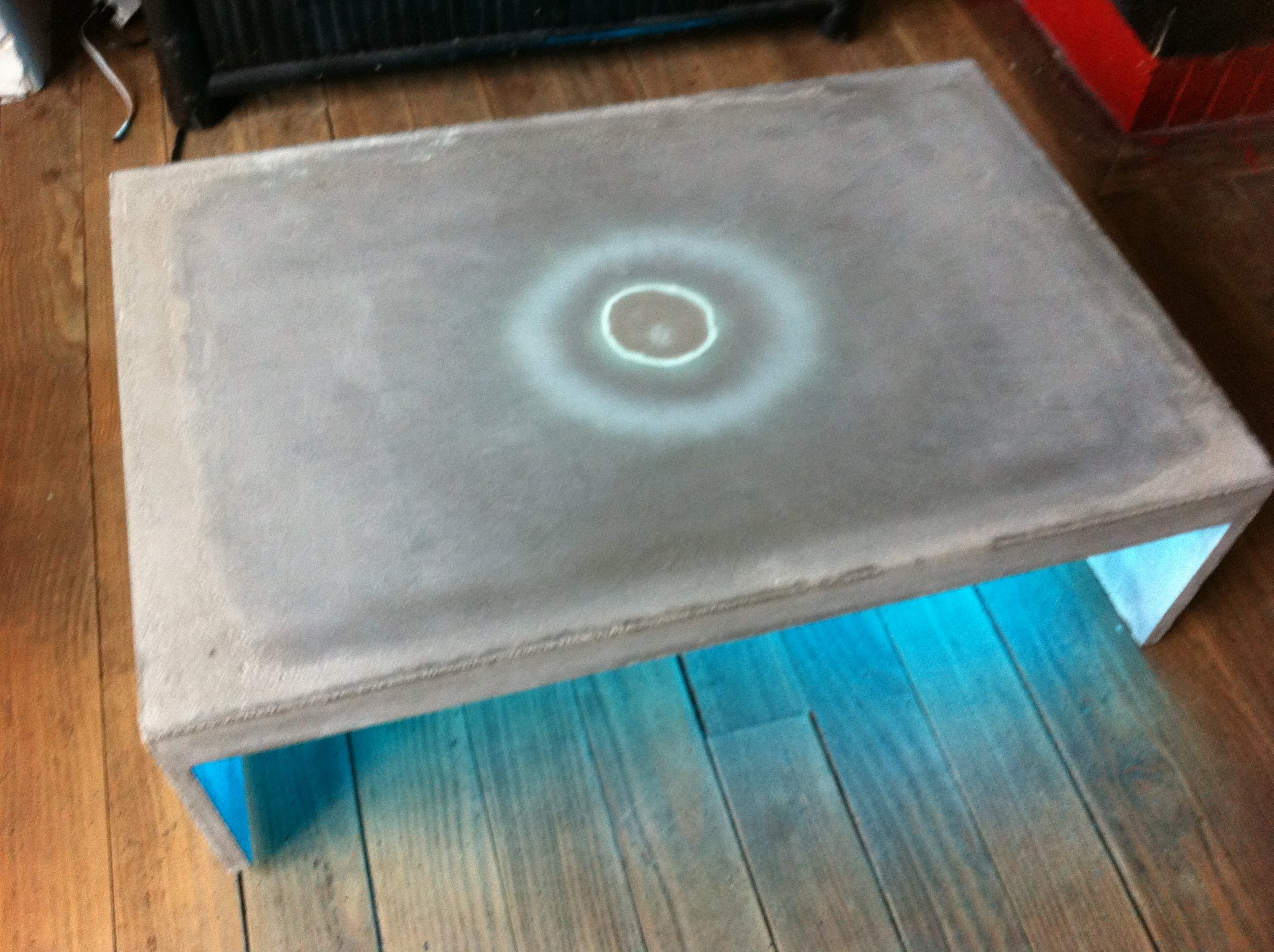 table basse Cyclop.jpg