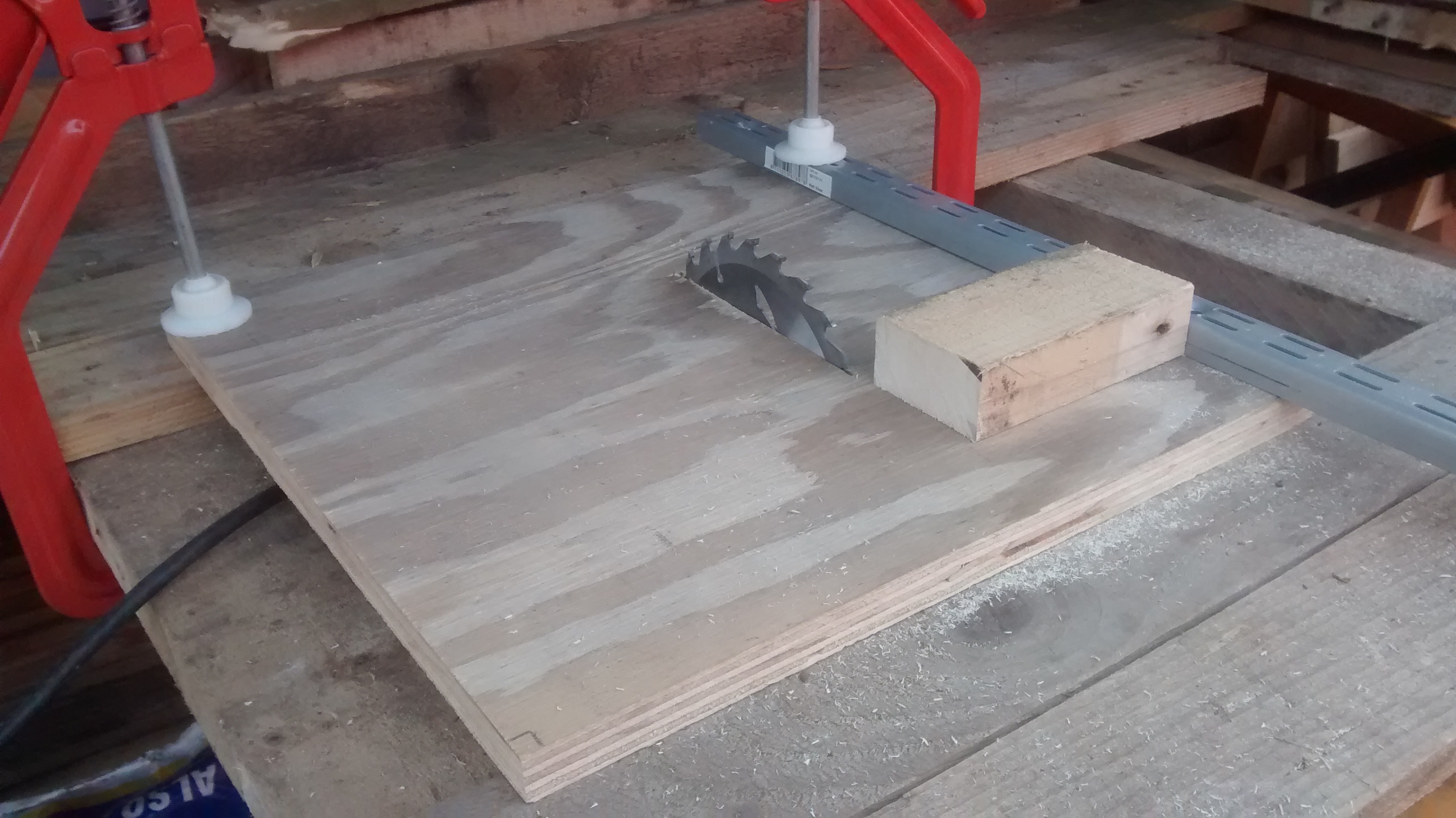 tablesaw3.jpg