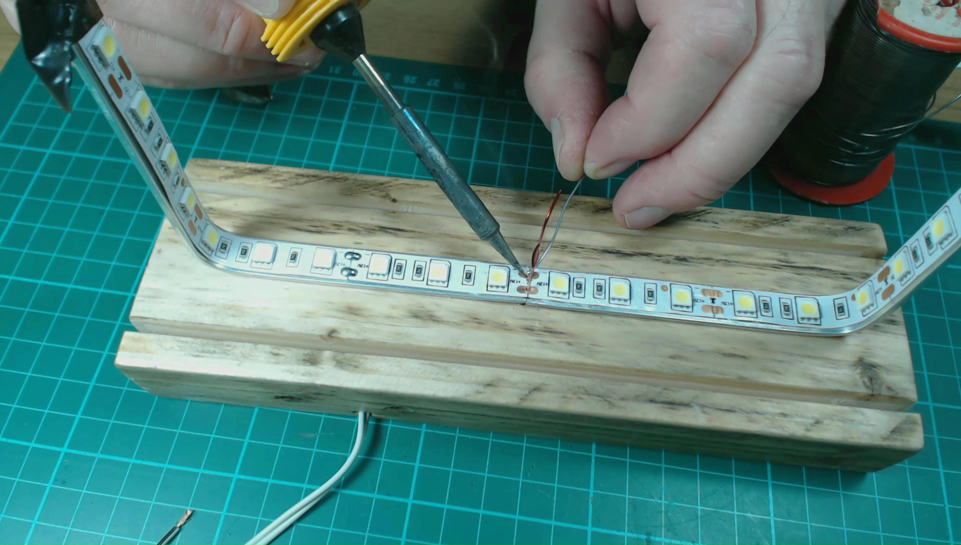 techydiy-00047 solder led tape.jpg