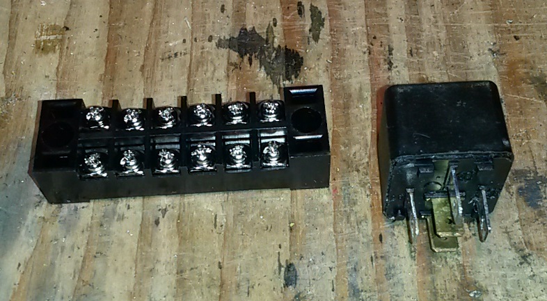 terminal block and relay.jpg