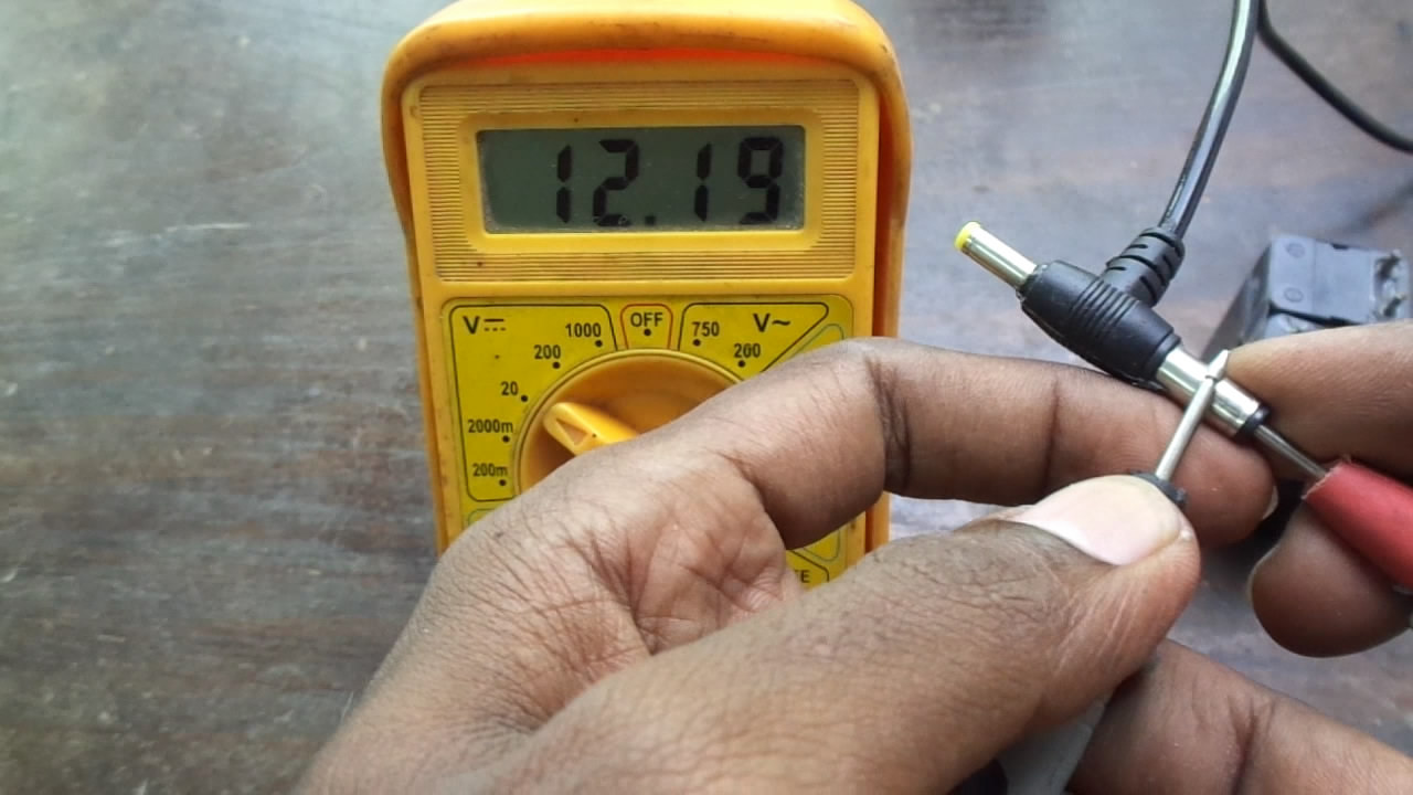 testing dc volt using multimeter 2.jpg