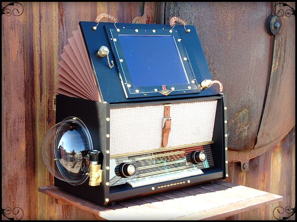 the-airship-pirates-steampunk-jukebox-01.jpg