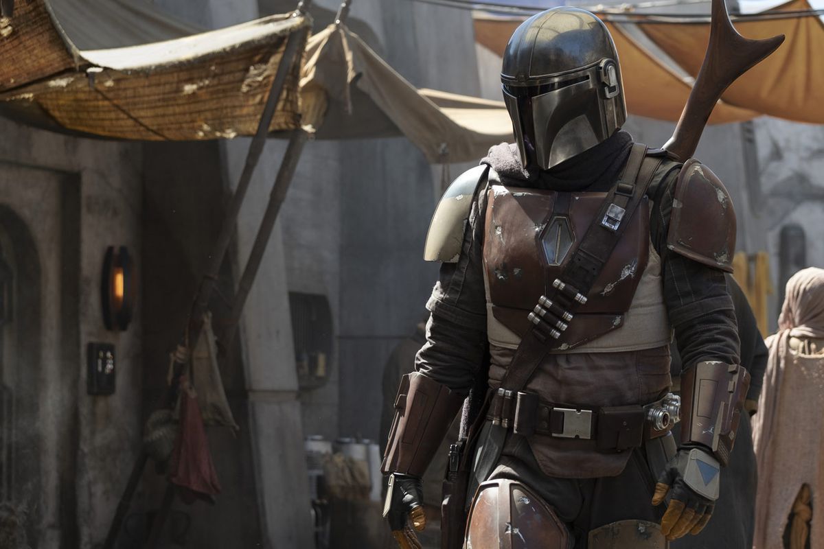 the_mandalorian_gunfighter_1280.1538668785.jpg