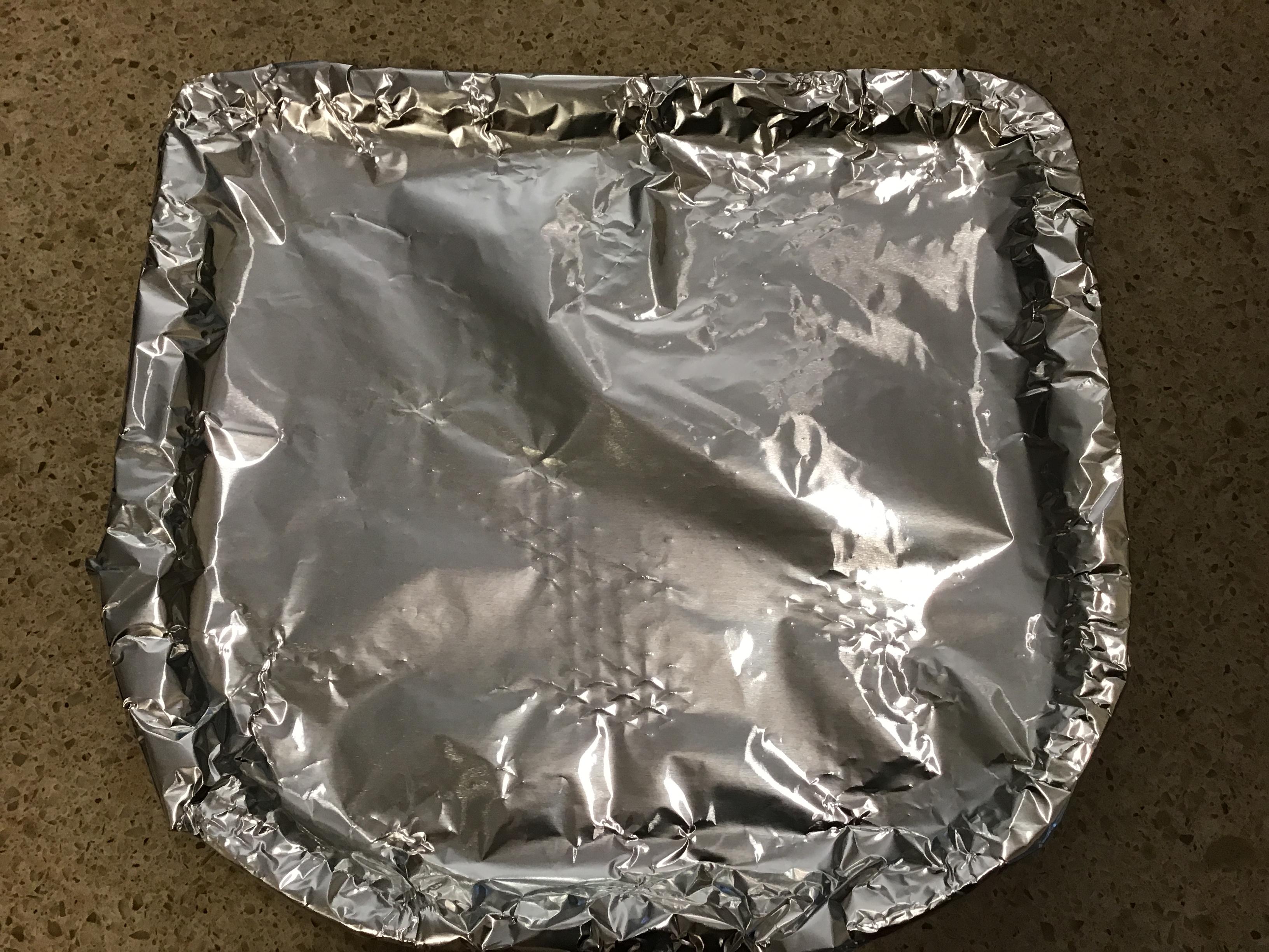 tin foil covered fry pan.JPG