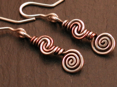 tn_SpiralSwirlMixedMetalEarringsCU.JPG