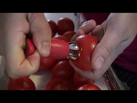 tomato stem lifehack