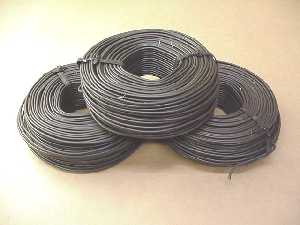 trapping wire.jpg