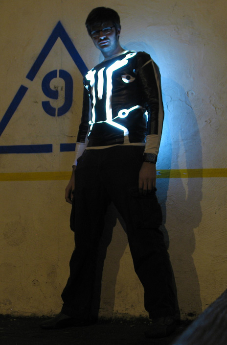 tron_glam1.jpg