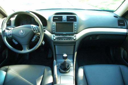 tsx_interior_450_01_op.jpg