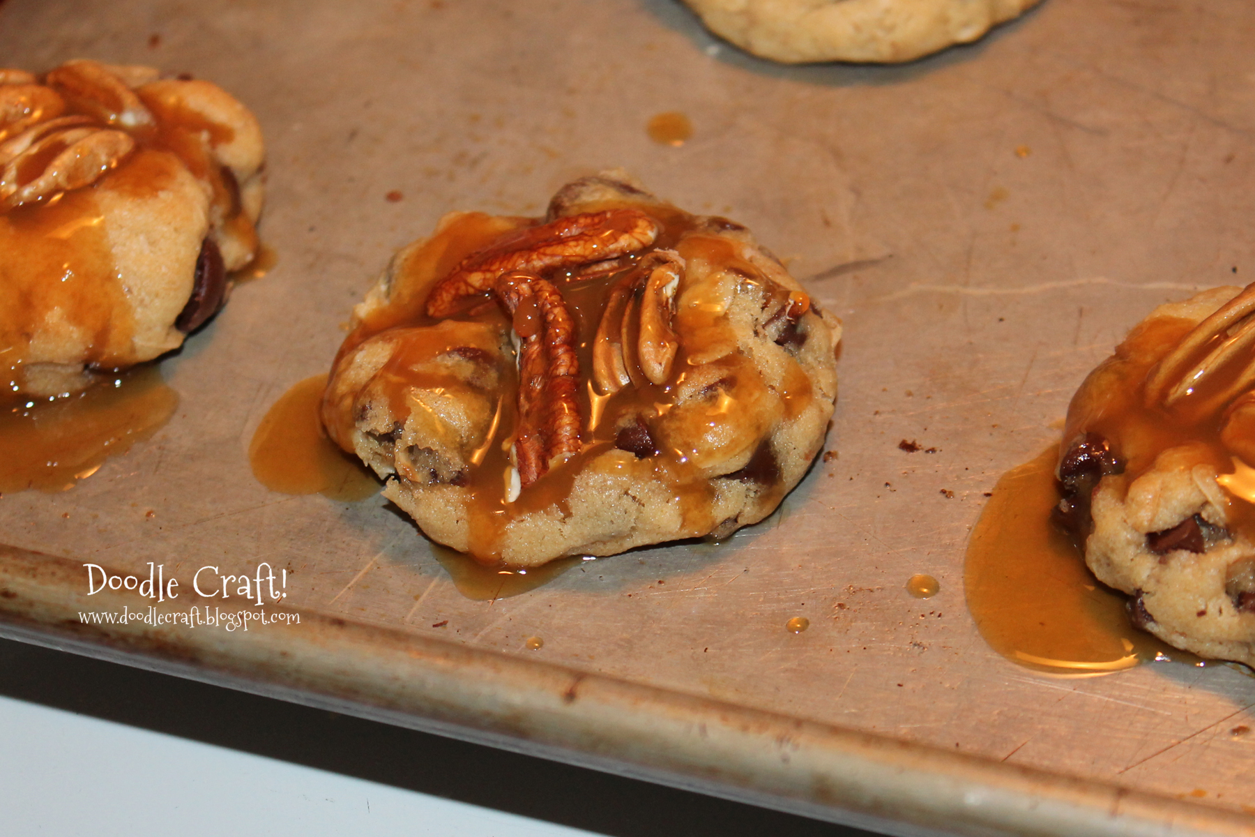 turtles cookies with caramel and pecans.jpg