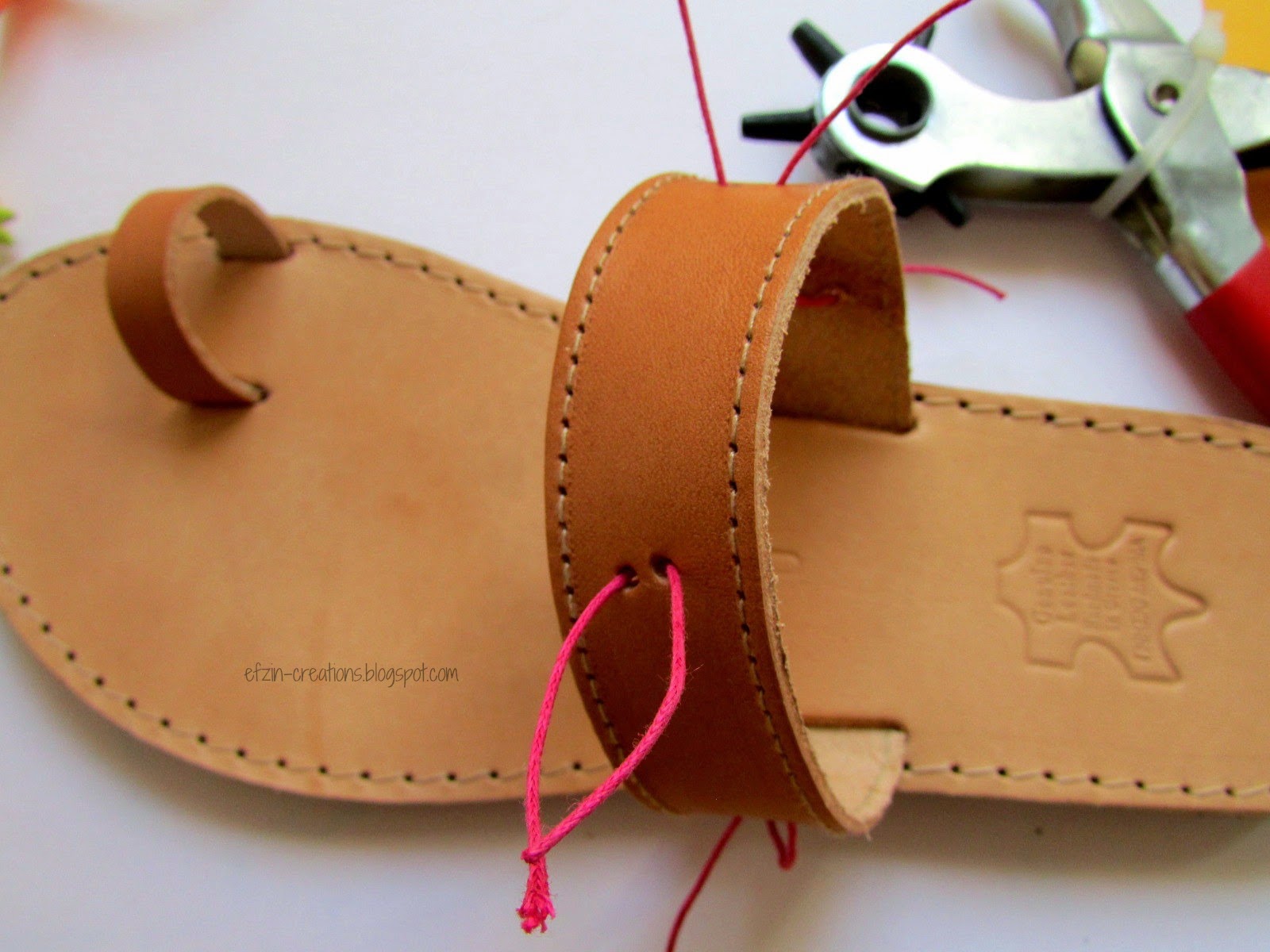 tutorial decorate your Summer leather sandals.jpg