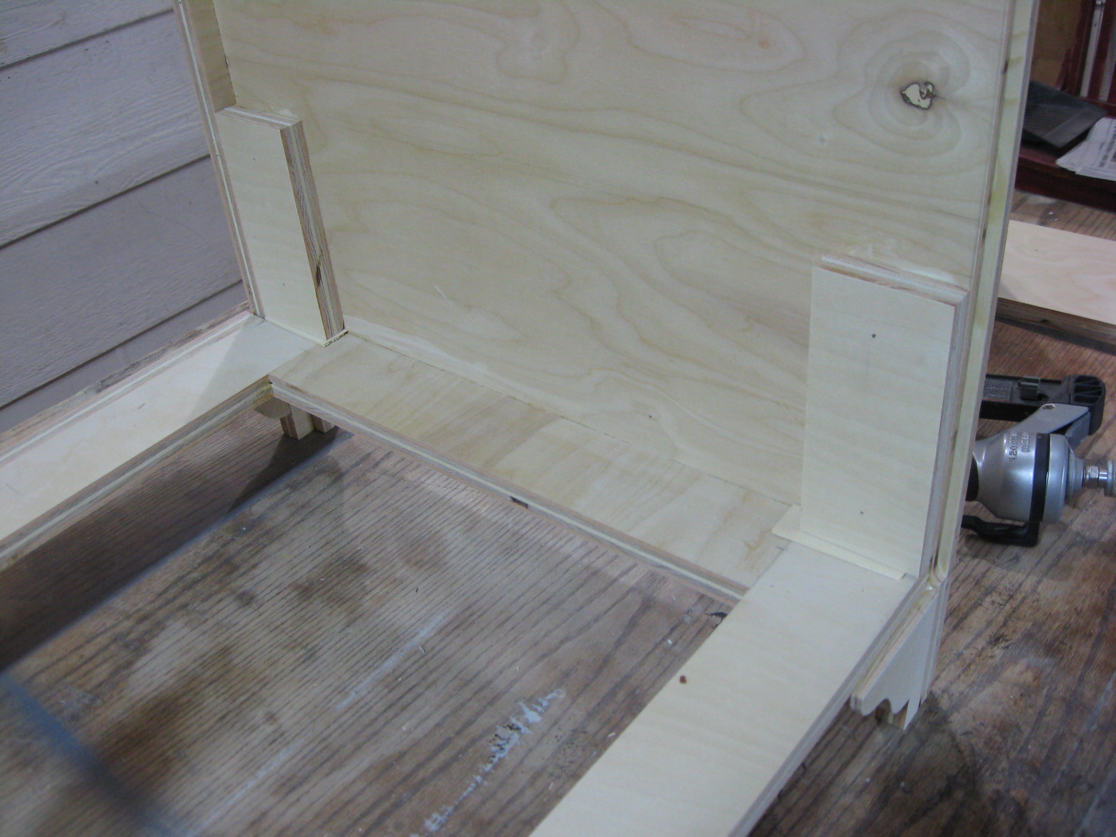 tv stand chest 025.JPG