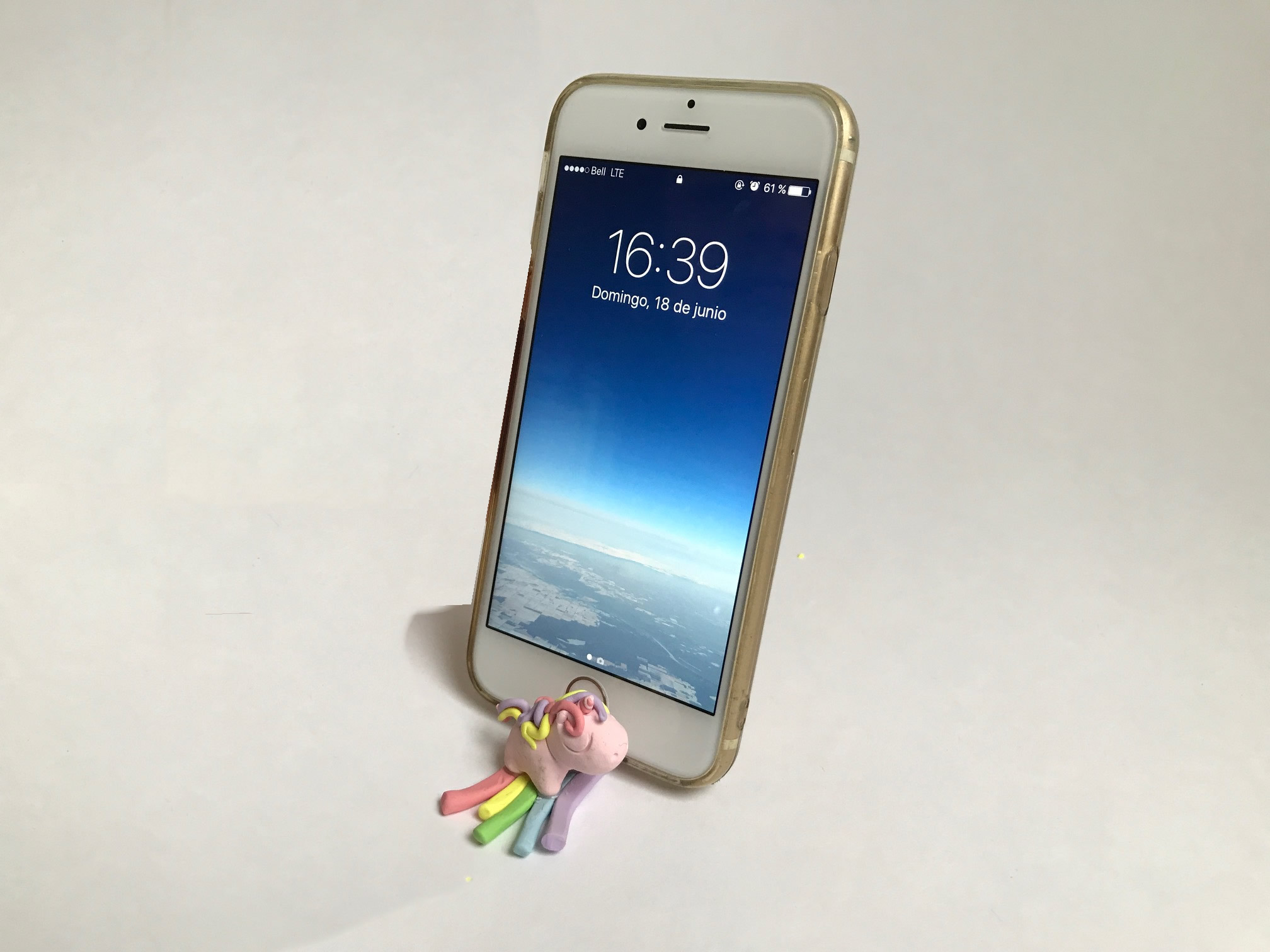 unicorn_cellphone_stand.jpg